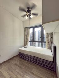 Lakeville (D22), Condominium #569703761